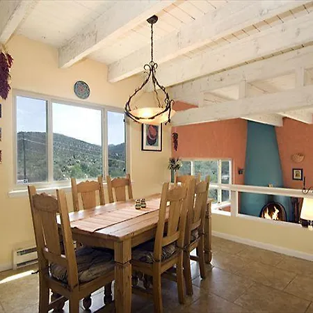 Apartamento Vista De Colores One-Bedroom Condo Santa Fe